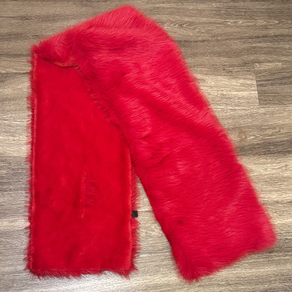 SHEIN Bold Red Faux Fur Scarf